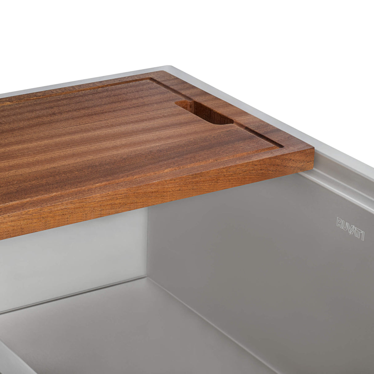 Ruvati LedgeFit 17.13-in L x 11-in W Wooden Cutting Board