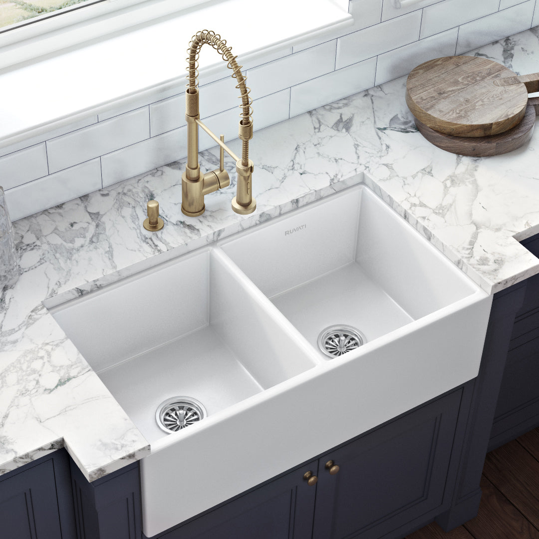 Ruvati 33 x 18 inch Fireclay Farmhouse Apron-Front Kitchen Sink Double Bowl – White
