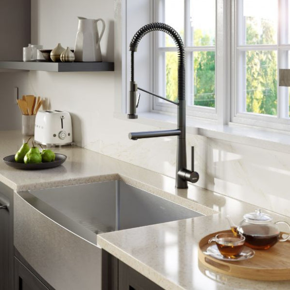 Karran Tumba Single-Handle Pull-Down Sprayer Kitchen Faucet